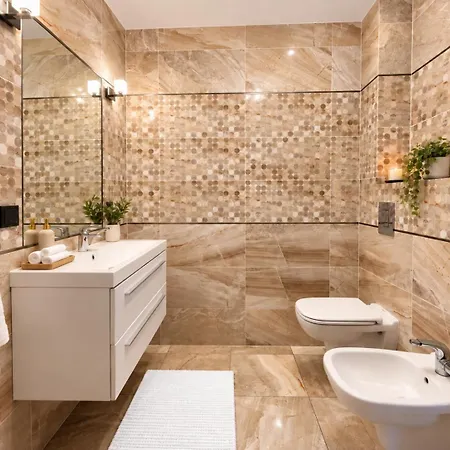 Apartament 130sqm Master 3bed 2bath Market Sq 5min